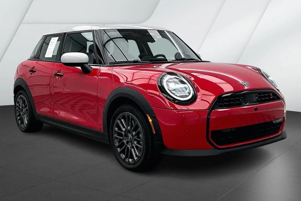 2025 MINI Hardtop 4 Door