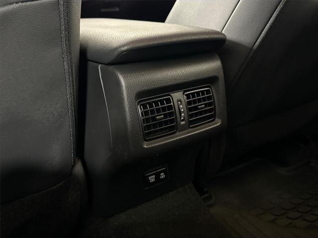 Certified Used 2025 MIDNIGHT BLACK METALLIC Toyota  image 34
