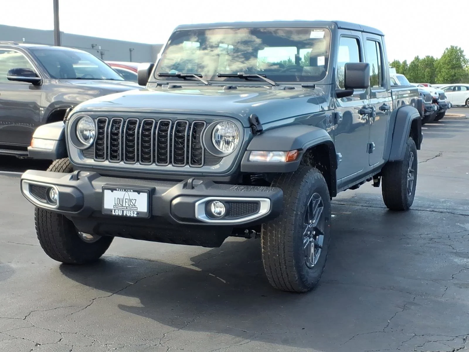 New 2026 Anvil Clear-Coat Exterior Paint Jeep Sport image 2
