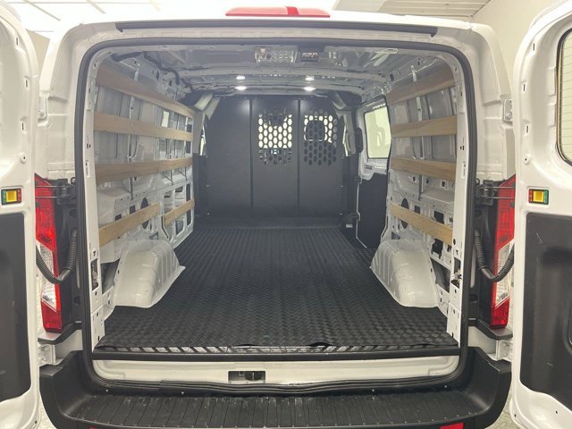 Used 2025 Oxford White Ford 250 image 22