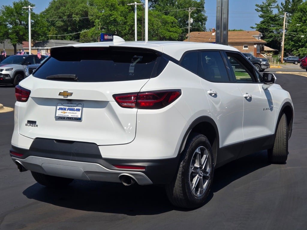 2025 Chevrolet Blazer 2LT - Photo 12