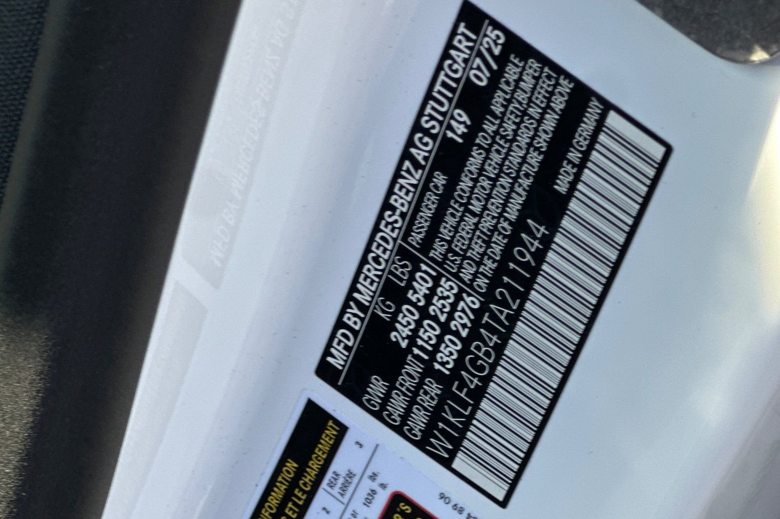 2026 Mercedes-Benz E-Class E350 - Photo 35