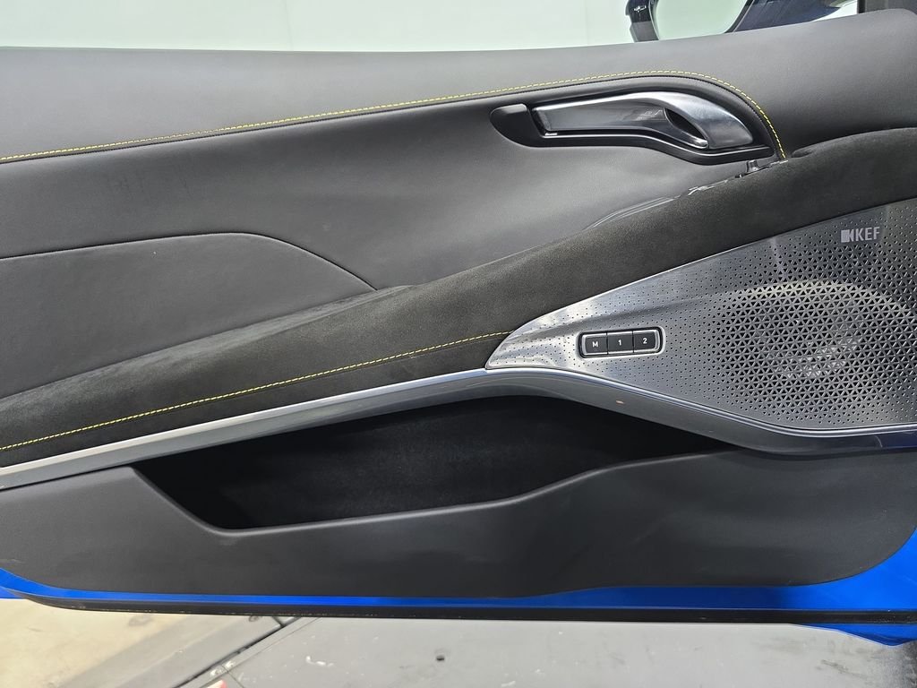 Used 2024  Lotus V6 image 22
