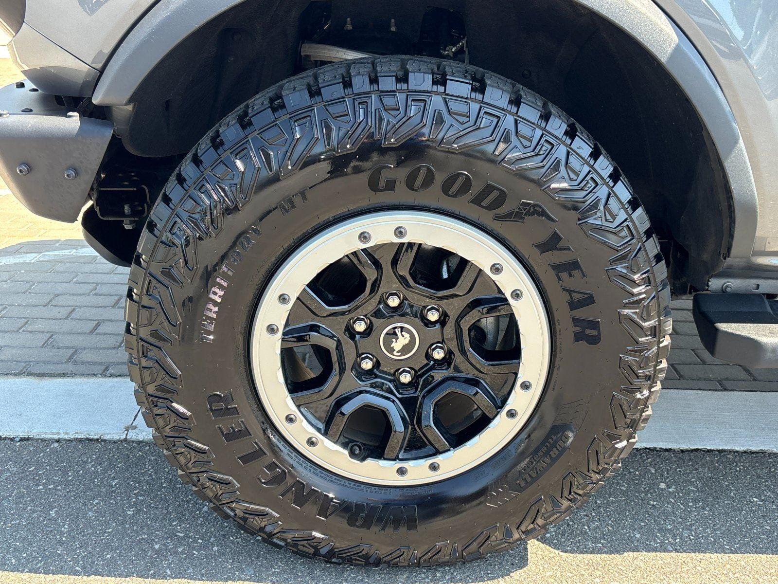 Used 2022 Carbonized Gray Ford Outer Banks image 10