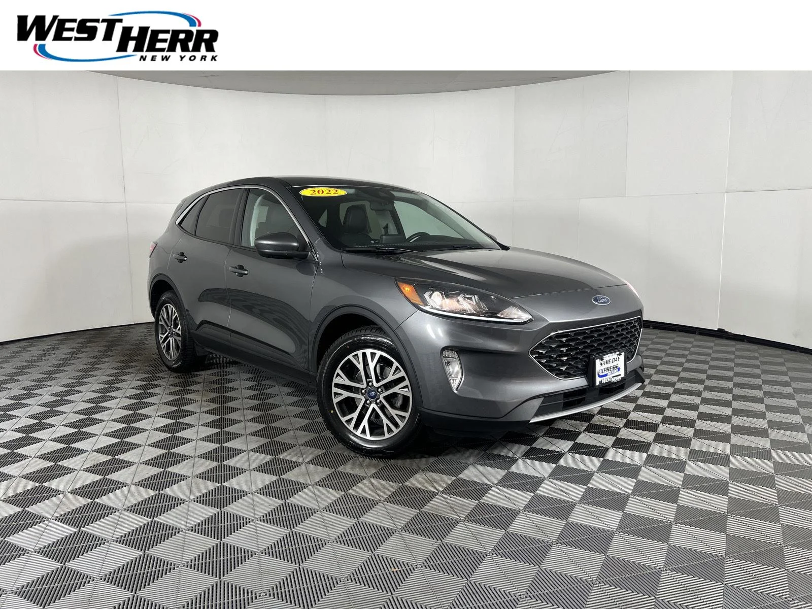 Used 2022 Carbonized Gray Ford SEL image 1