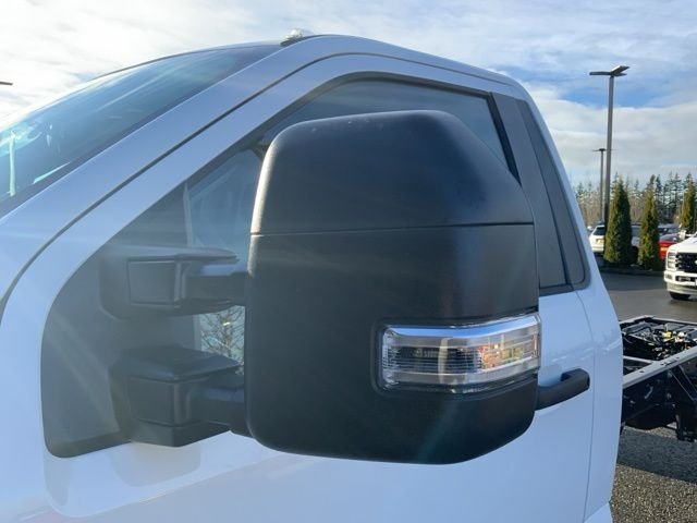 2024 Ford F-450 Super Duty Chassis Cab XL - Photo 7