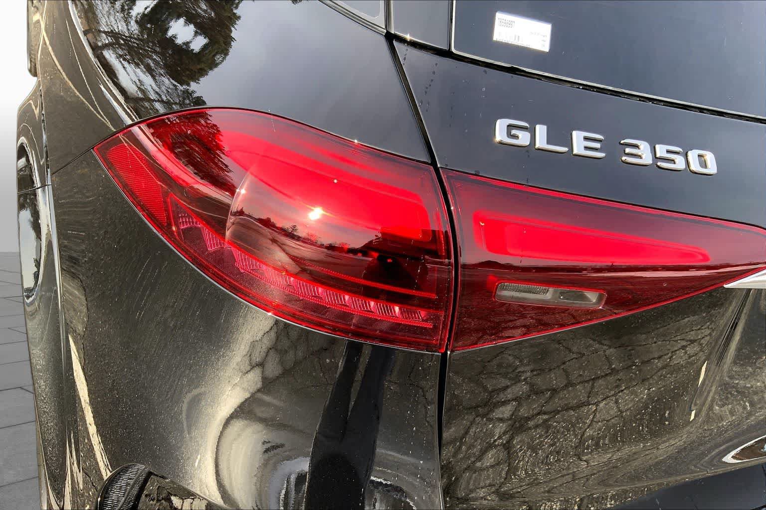 New 2026 Obsidian Black Metallic Mercedes-Benz GLE 350 image 18