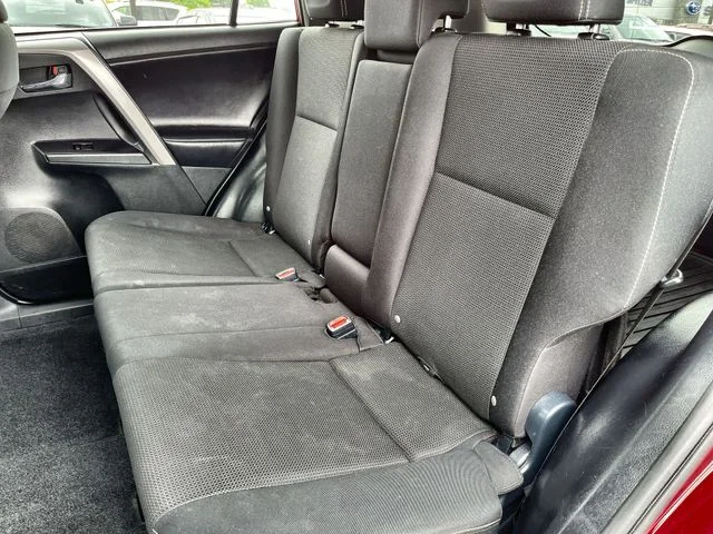 Used 2017 Red Toyota XLE image 24