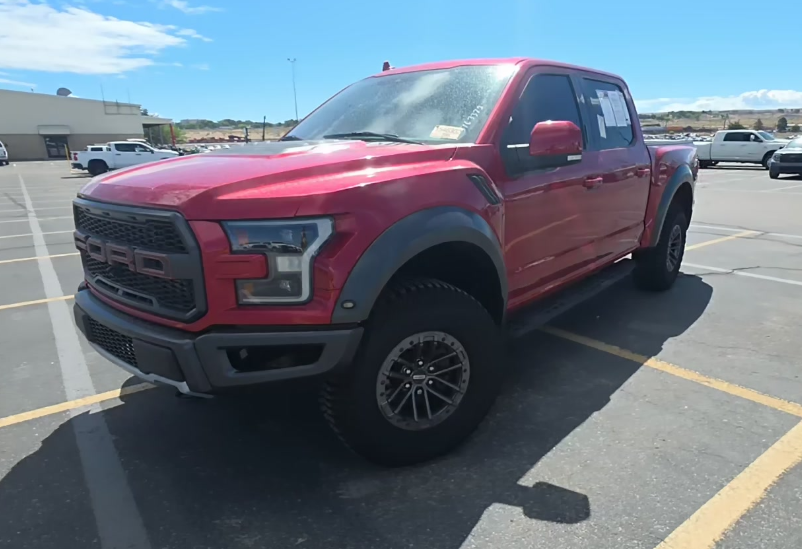 Used 2020 Red Ford Raptor image 2
