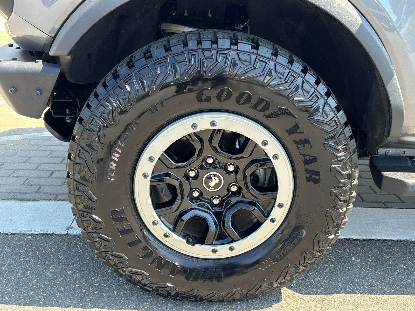 Used 2022 Carbonized Gray Ford Outer Banks image 10