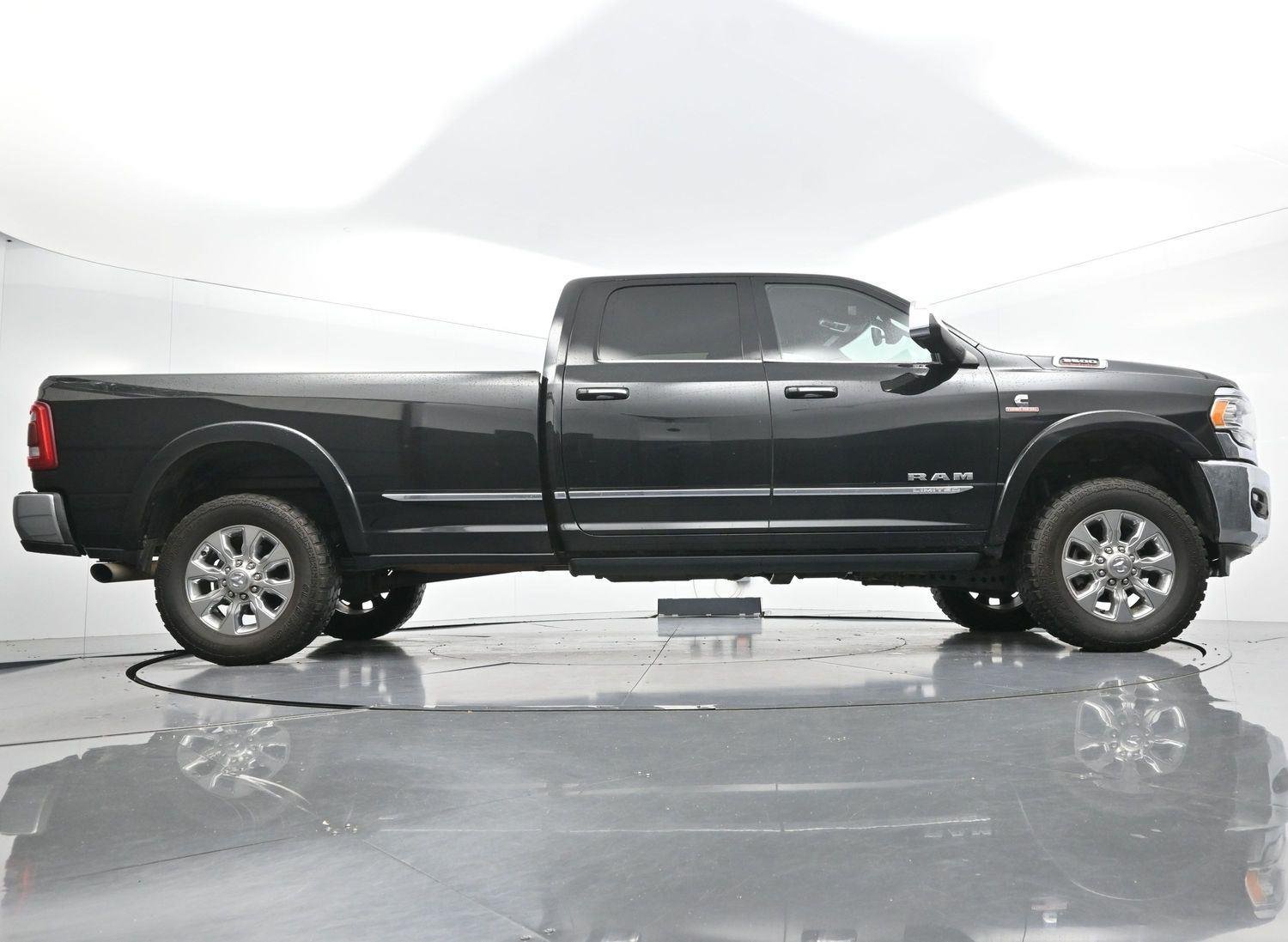 Used 2022 Diamond Black Crystal Pearlcoat Ram Limited image 49