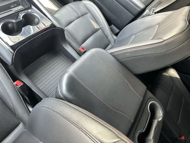Used 2025 Beige Chevrolet RST image 21