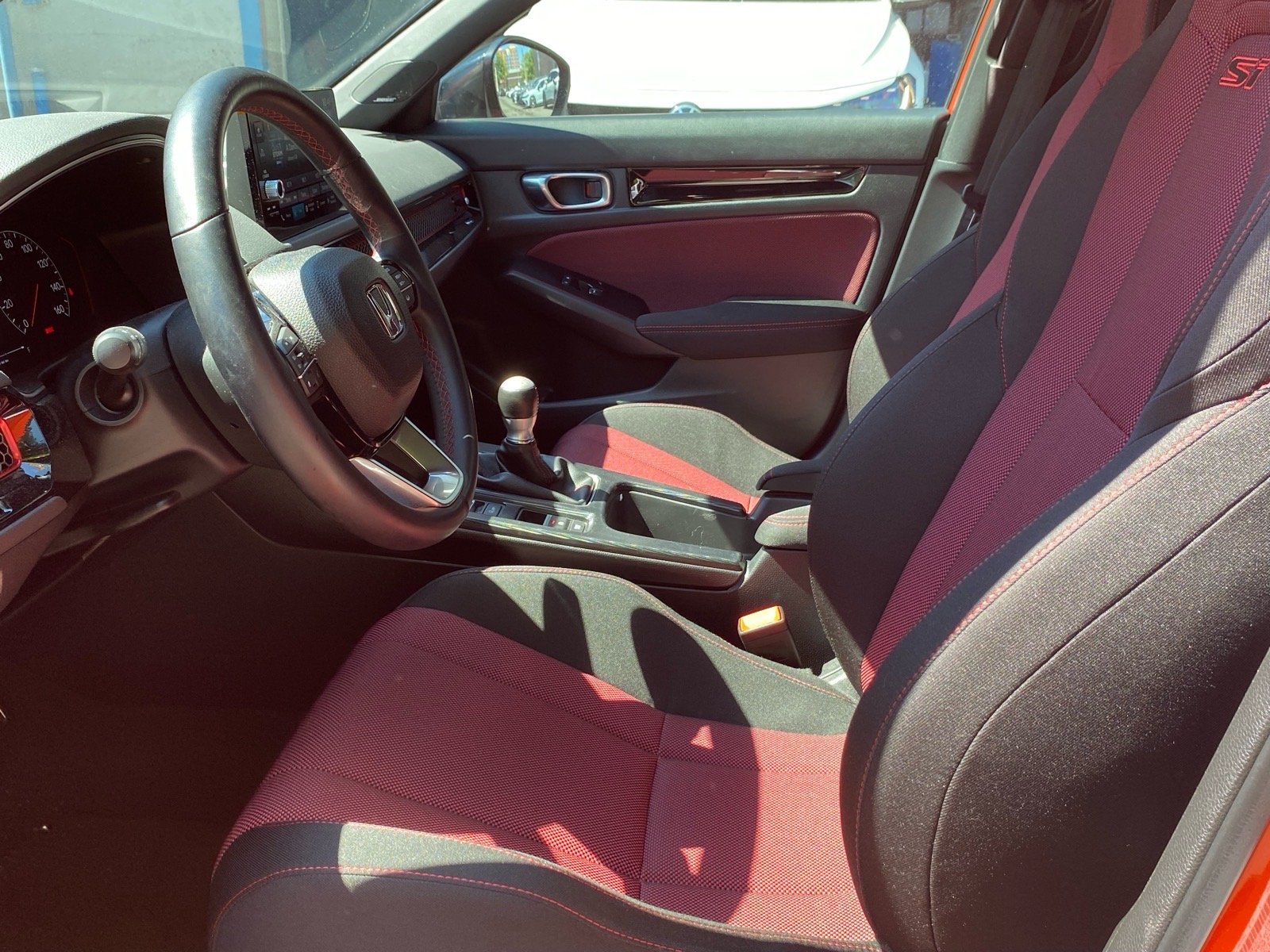 Used 2023  Honda Si image 12