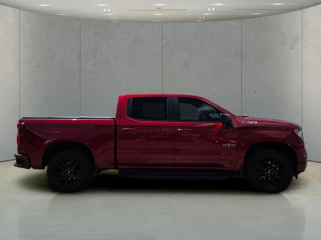 Used 2024 Red Chevrolet RST image 6
