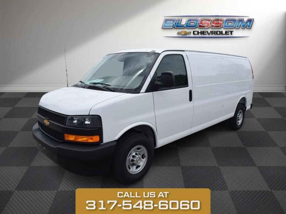 2026 Chevrolet Express Cargo Work Van - Photo 4