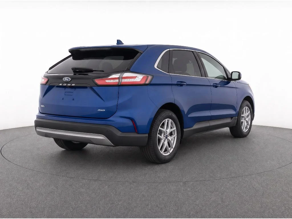 Certified Used 2023 Atlas Blue Ford SEL image 4