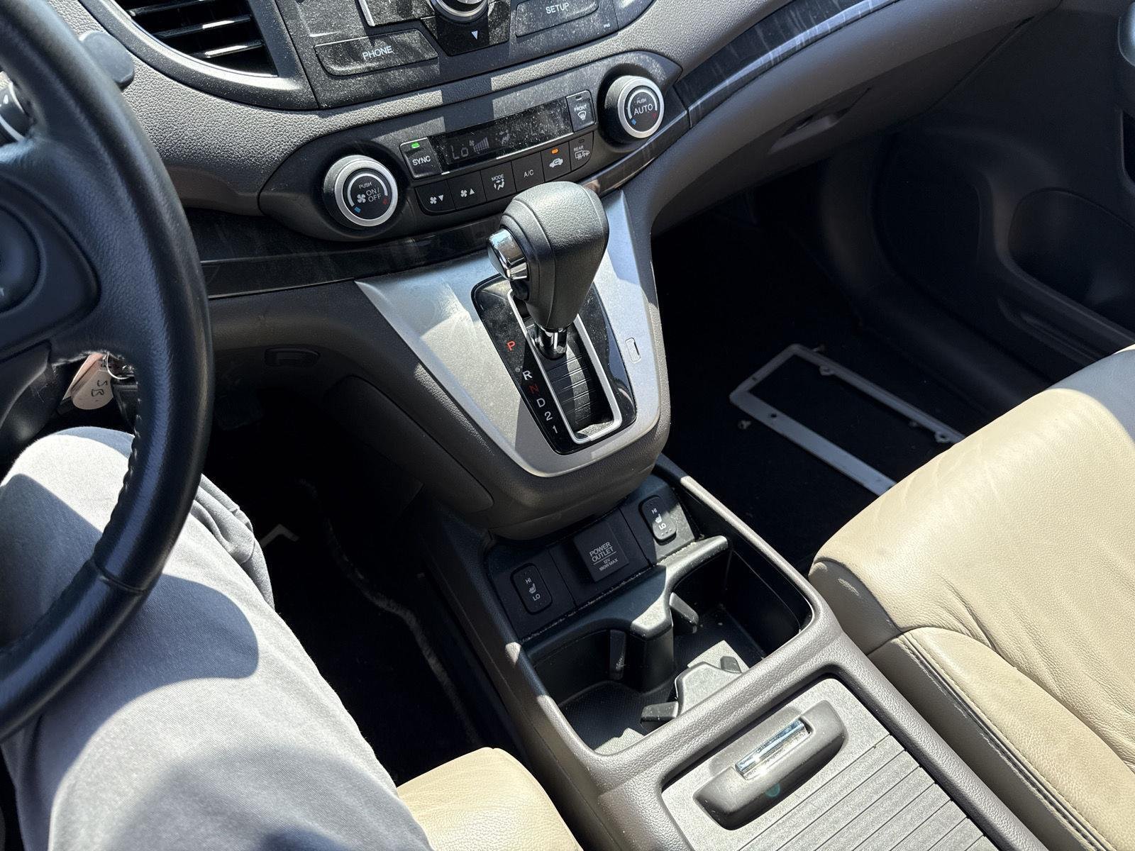 Used 2014  Honda EX-L image 10