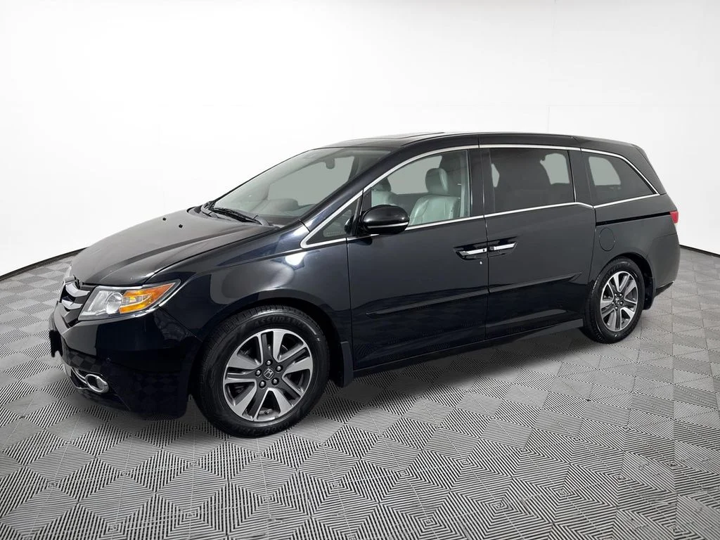 Used 2014 Honda Odyssey Touring with VIN 5FNRL5H92EB051720 for sale in Eau Claire, WI