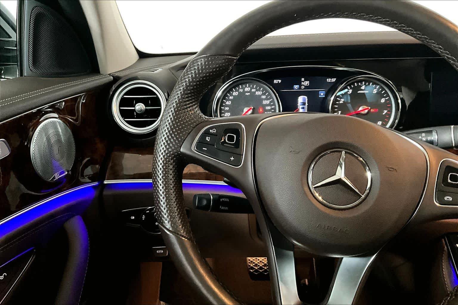 Used 2018 Black Mercedes-Benz E 400 image 24