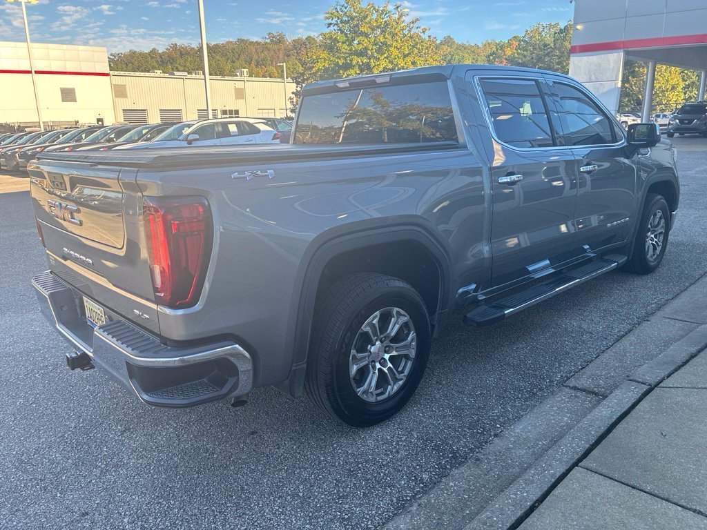 Used 2021 Gray GMC SLT image 3