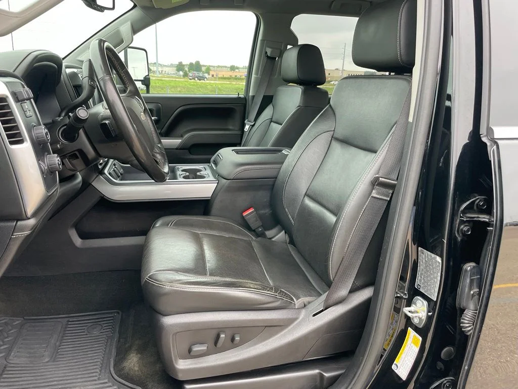 Used 2017 Black Chevrolet LTZ image 7
