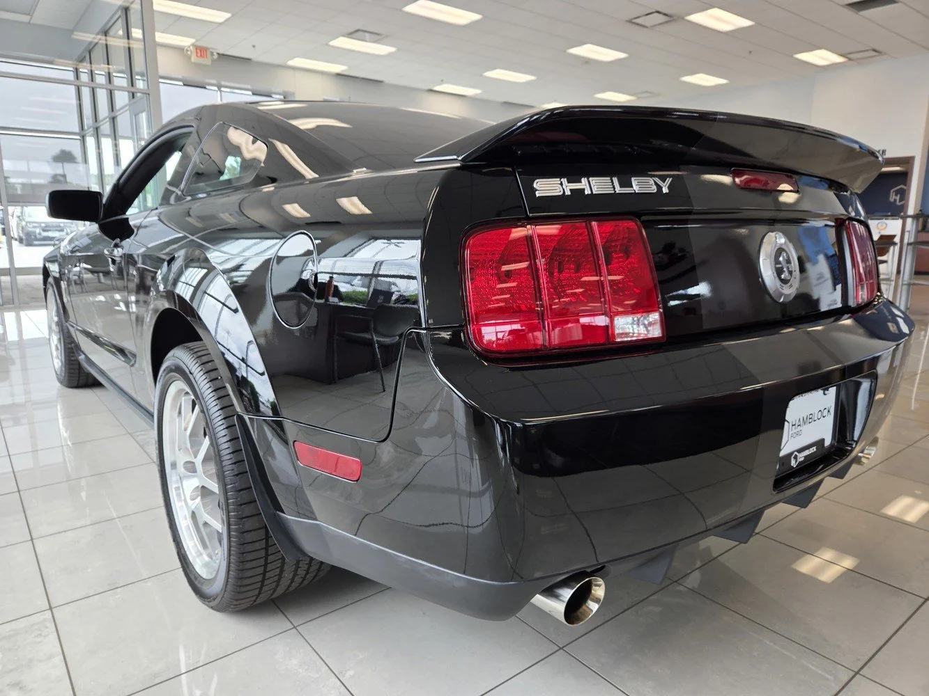 Used 2008 Black Ford Shelby GT500 image 27