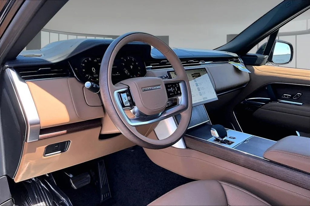 New 2026 Black Land Rover Autobiography image 7
