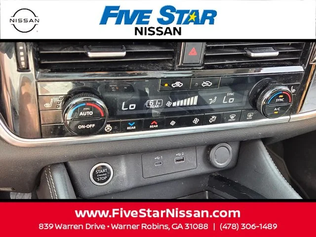 Used 2021 Red Nissan SL image 23