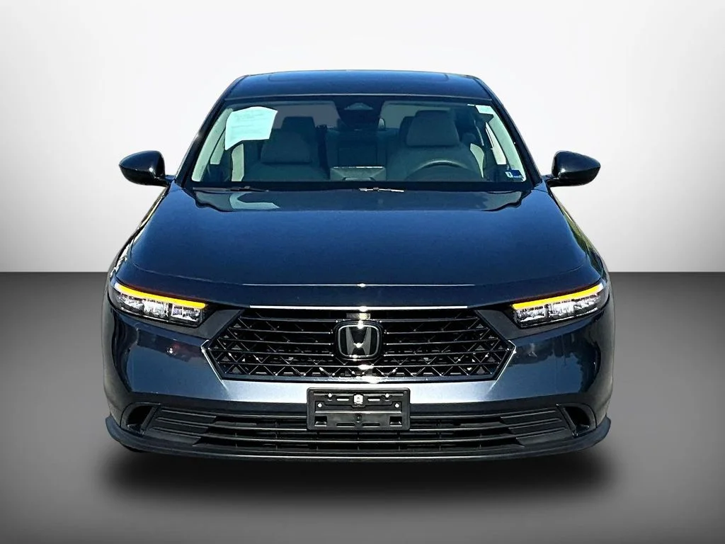 Used 2024 Meteorite Gray Metallic Honda EX image 2