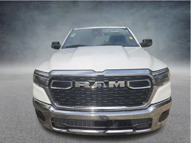 Used 2025 White Ram Big Horn/Lone Star image 2