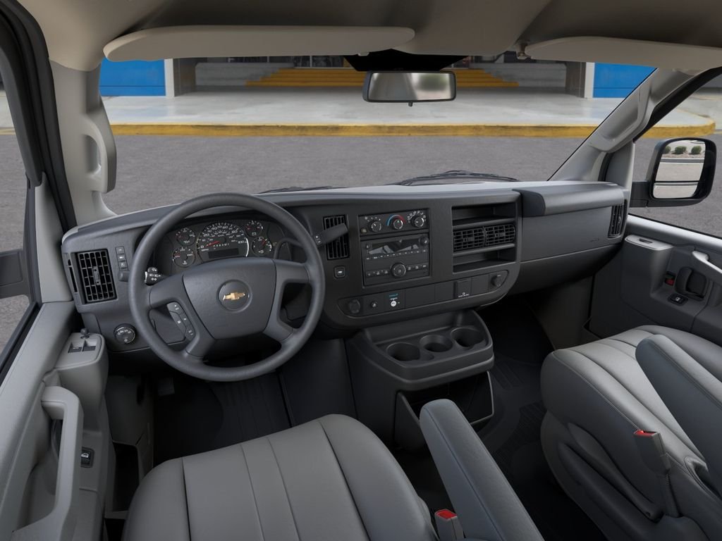 New 2026 Summit White Chevrolet 1WT image 15