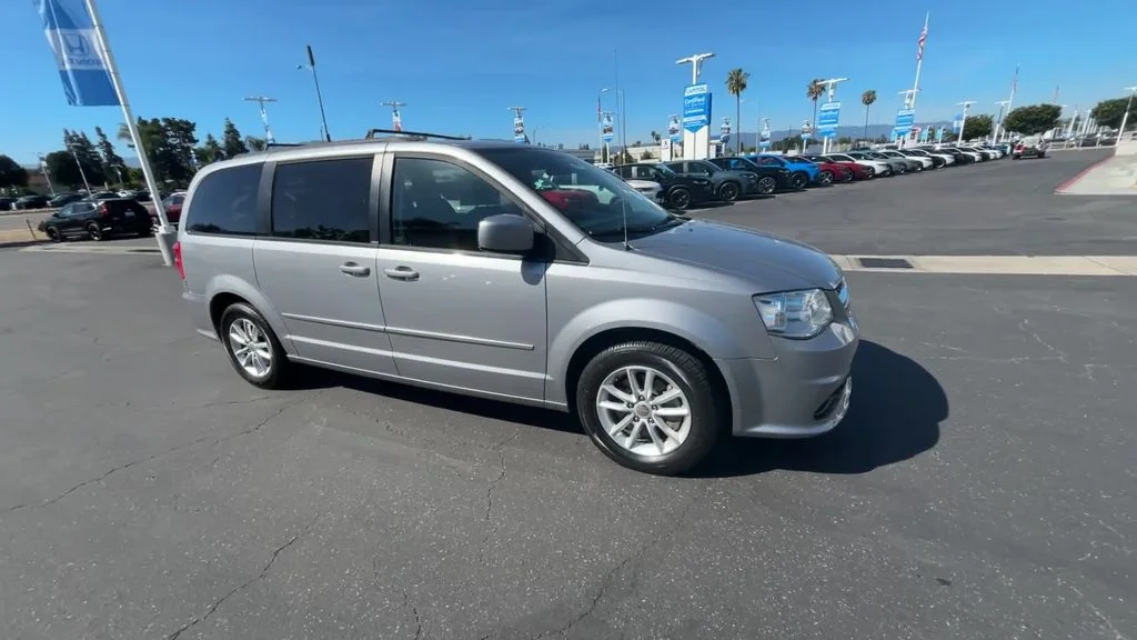 Used 2014 Dodge Grand Caravan SXT with VIN 2C4RDGCG1ER267870 for sale in San Jose, CA