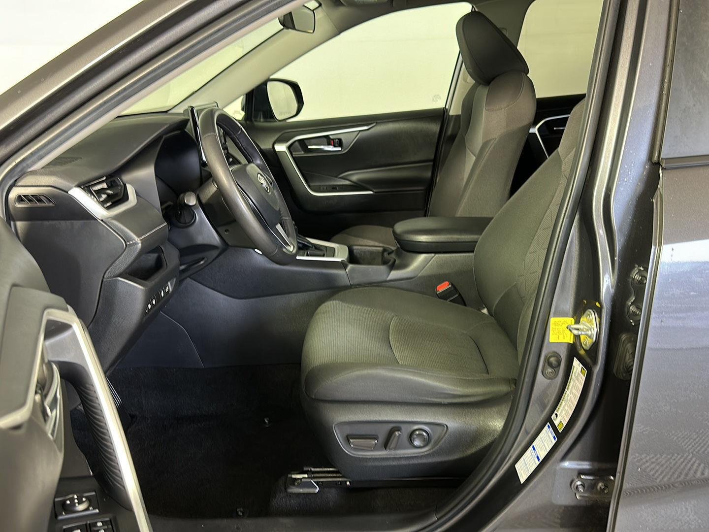 Used 2022 Magnetic Gray Metallic Toyota XLE image 7