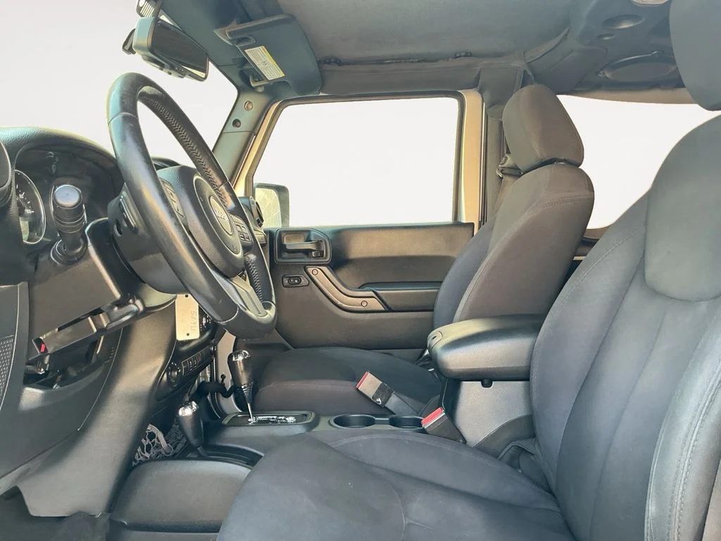 Used 2014 Gray Jeep Sport image 11