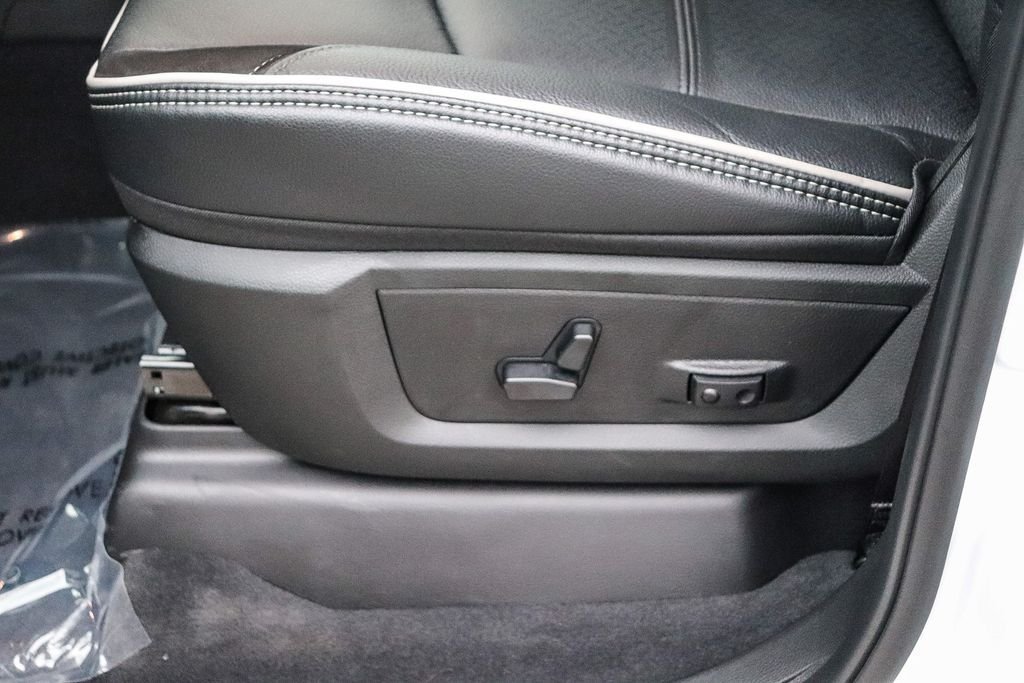 New 2026 Bright White Clearcoat Ram Laramie image 25