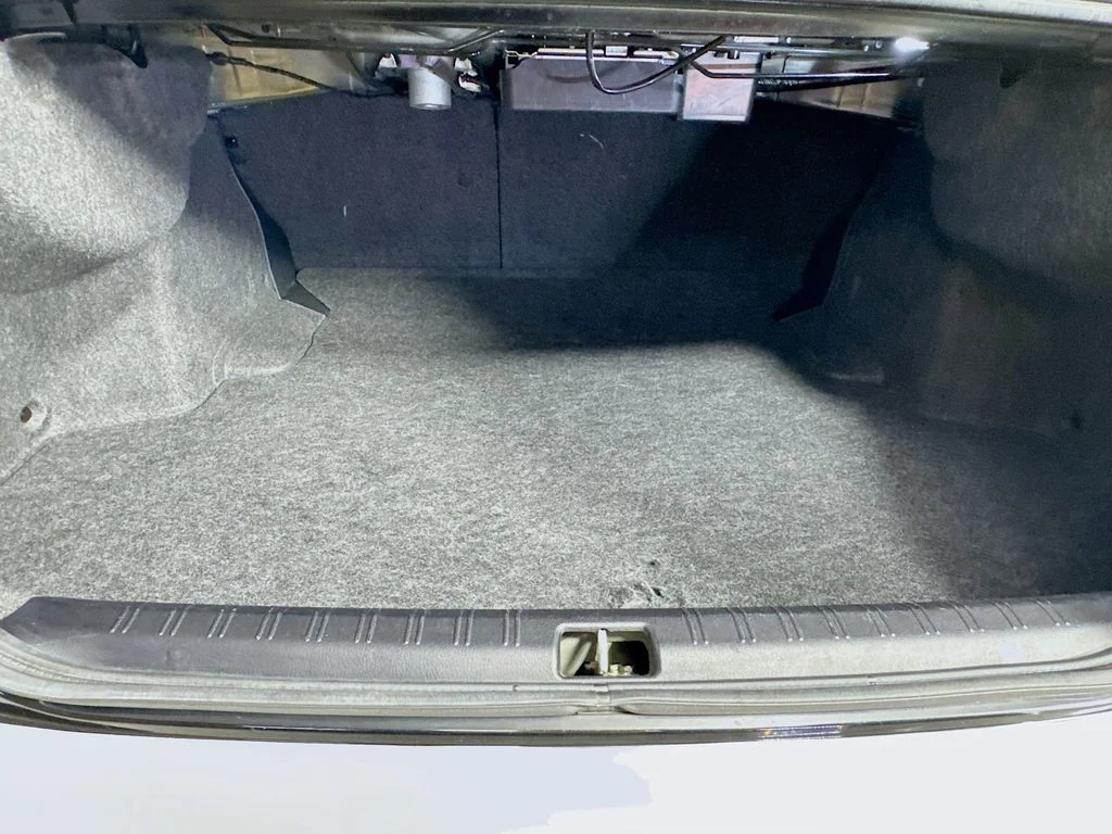 Used 2017 Black Subaru Limited image 32