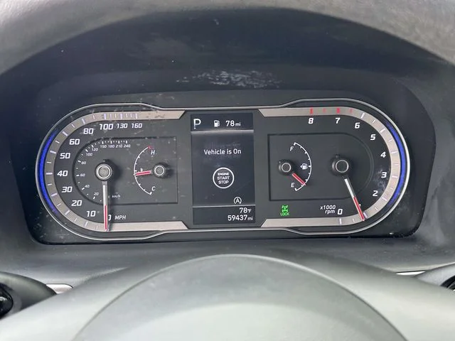 Used 2024 Black Hyundai SEL image 25