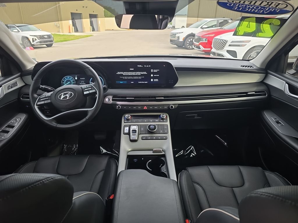 Used 2024 White Hyundai SEL image 15
