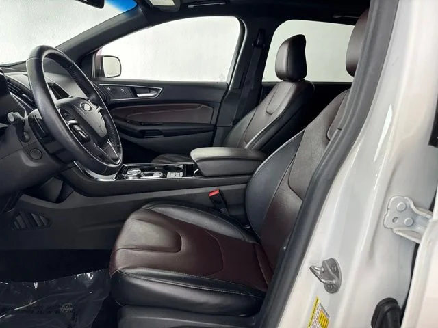 Used 2020 White Ford Titanium image 23