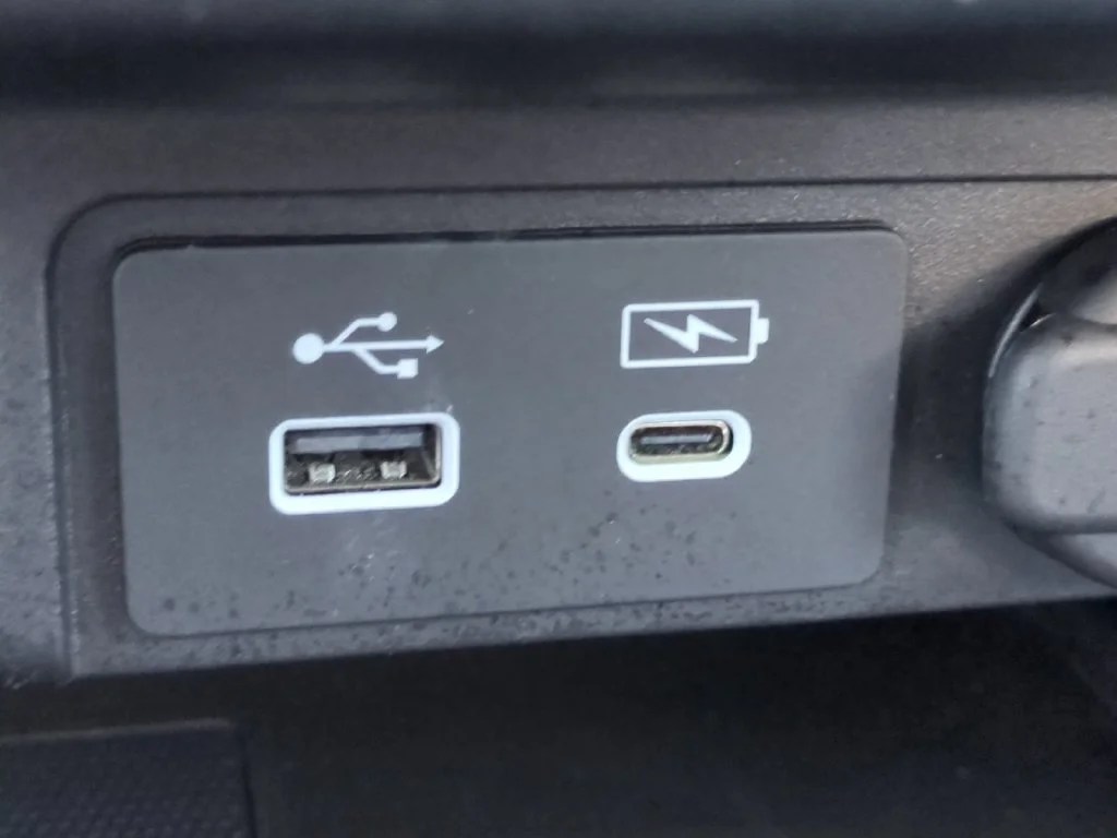 Used 2025  Honda Black Edition image 23