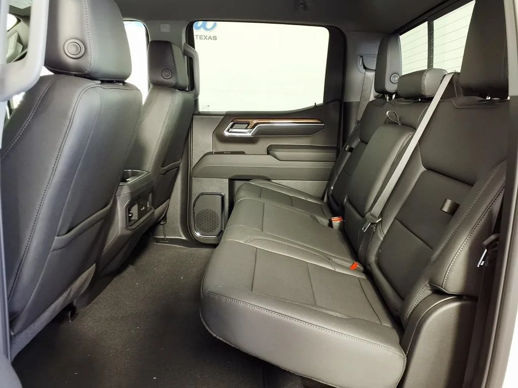 New 2026 Summit White Chevrolet LT image 9