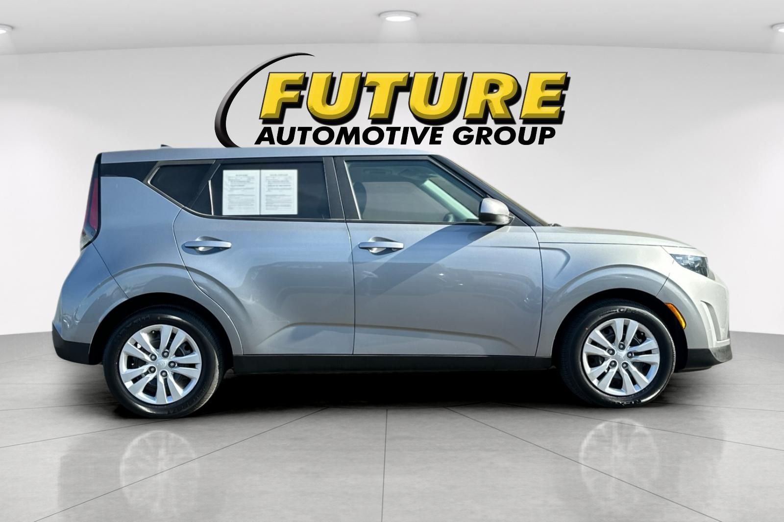 Used 2023 Gray Kia LX image 3