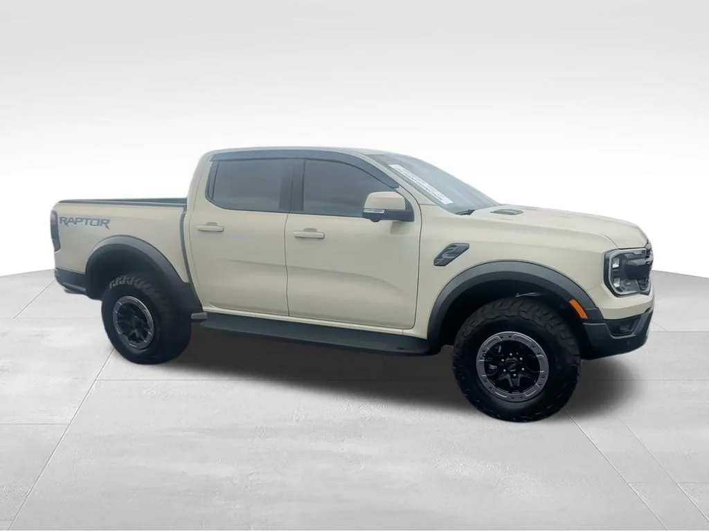 Used 2025 Beige Ford Raptor image 3