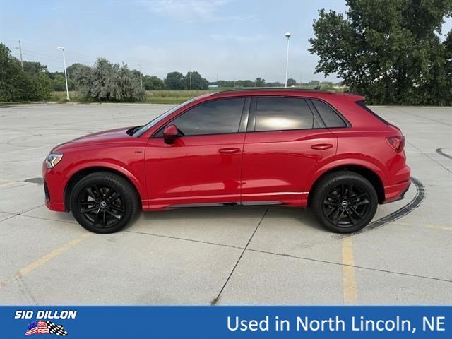 Used 2022  Audi S line Premium Plus image 2