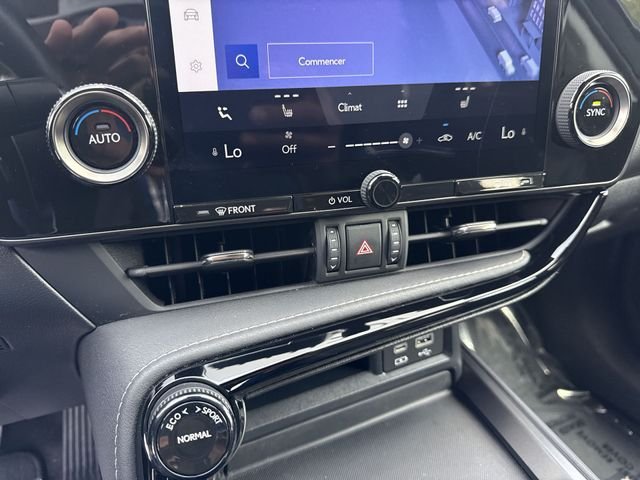 2023 Lexus NX 250 - Photo 19
