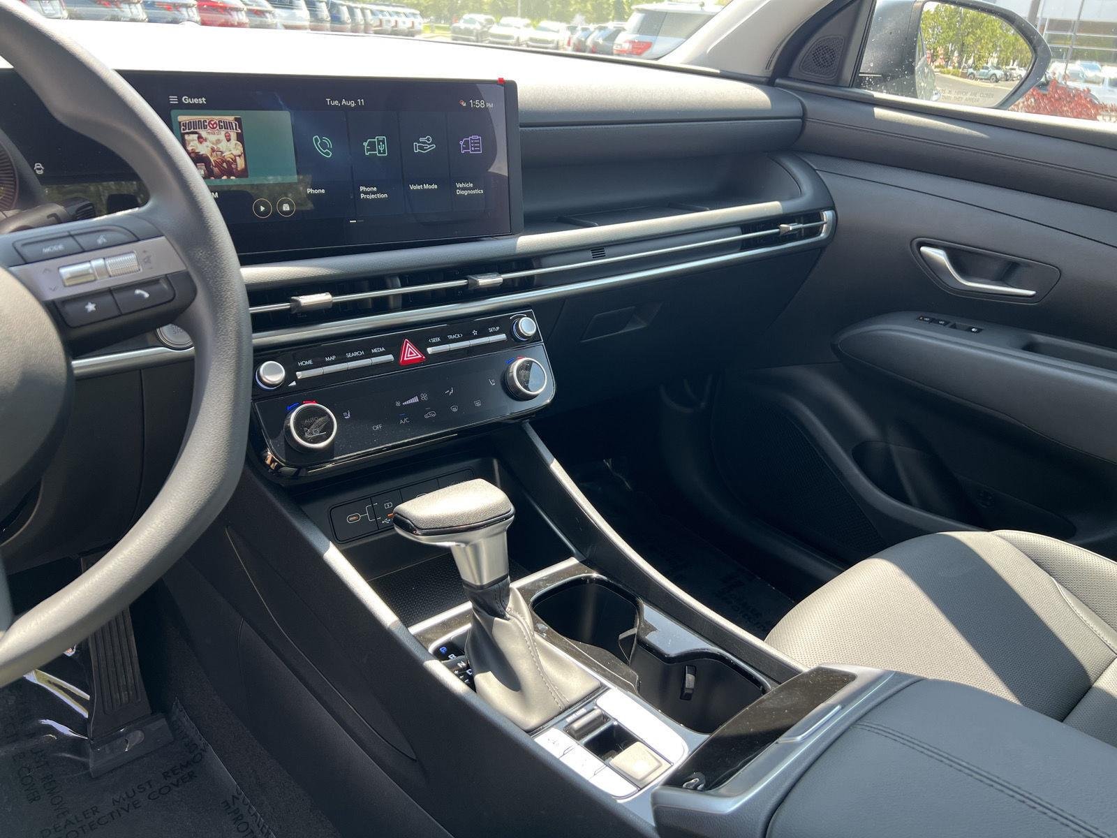 New 2026 Shimmering Silver Hyundai SEL Plus image 35