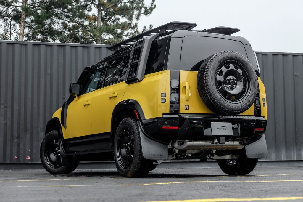 New 2026 Deep Sandglow Yellow Land Rover Trophy Edition image 2
