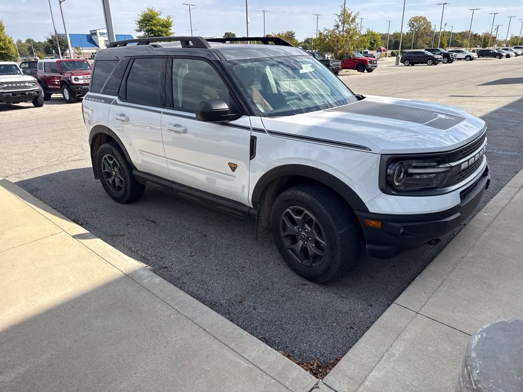 Used 2023 White Ford Badlands image 4