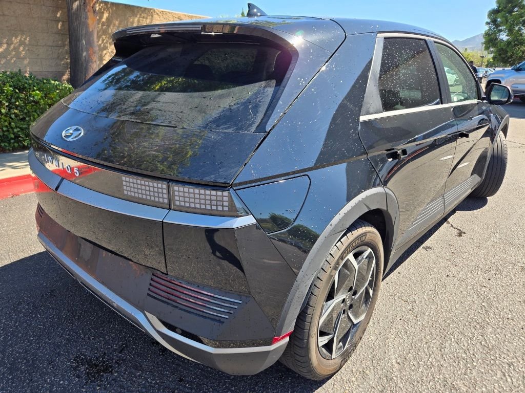 Used 2024 Black Hyundai SEL image 7