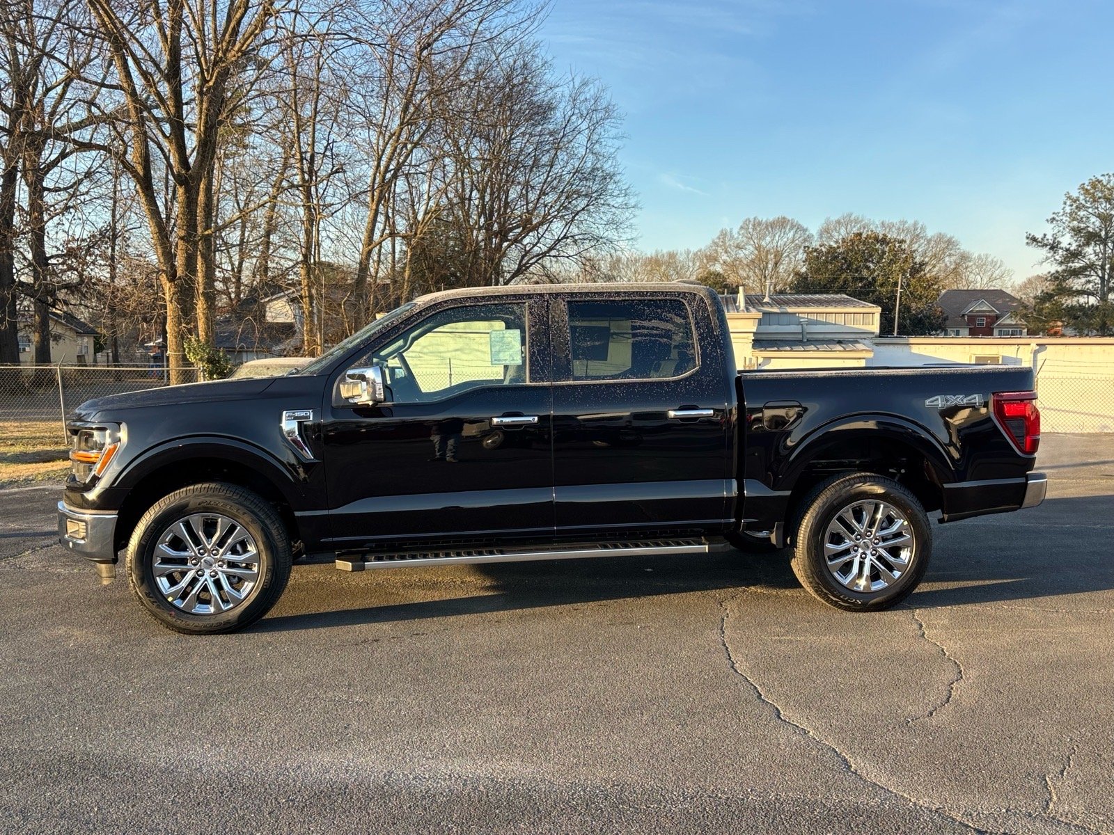 New 2026 Agate Black Metallic Ford XLT image 3